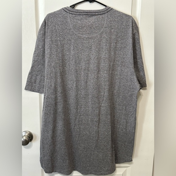 Men’s 2 button down tee - Picture 2 of 3